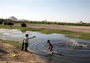 شاهد فرحة الأطفال بالعيد في بركة الملك دهشور (صور)