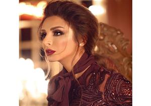 أنغام تروج لحفلها على مسرح الصوت والضوء