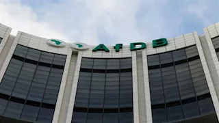 بنك التنمية الأفريقي يتوقع اتساع نمو اقتصاد مصر إلى 3.9% في 2025
