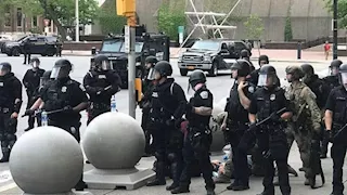 الشرطة الأمريكية: مقتل شخصين وإصابة 9 آخرين في يوم الذكرى في فيلادلفيا