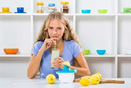 فوائد خاصة لمرضى الكلى - تناول هذا المشروب صباحًا