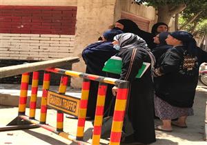 بالصور.. نقل طالبة من لجنة ثانوية عامة لمستشفى زفتي العام