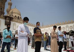 خطيب الجامع الأزهر: شكر الله على نعمة عودتنا لبيوته يكون بالالتزام بالتدابير الاحترازية