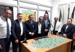 صور.. إحباط محاولة تهريب مستحضرات طبية في جمارك مطار شرم الشيخ