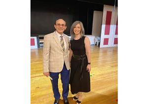 الليلة.. محمد صبحي ضيف شيرين سليمان على "يوتيوب"