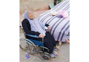 ابناها تخليا عنها.. تفاصيل جديدة في واقعة مسنة الشارع ببنها