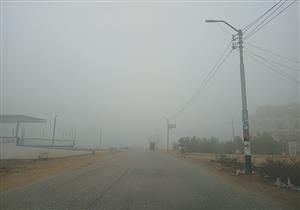 صور.. شبورة كثيفة تحجب الرؤية في بني سويف وتحرك عاجل لإدارة المرور