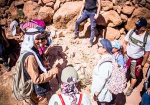 سانت كاترين تستقبل 500 سائح (صور)