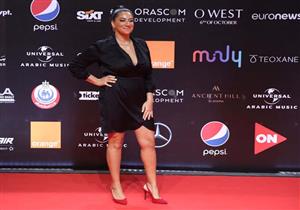 نسرين طافش وبسنت شوقي وتارا عماد يتألقن.. 100 صورة للنجوم في رابع أيام مهرجان الجونة