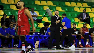 "باتفاق الطرفين".. الأهلي يعلن رحيل مدرب فريق السلة