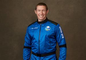 صعد للفضاء ومات في حادثة طائرة.. ماذا نعرف عن جلين دي فريس؟