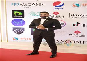 خالد سليم على السجادة الحمراء في افتتاح مهرجان القاهرة (صور)