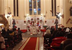  رغم الأمطار.. أقباط أسيوط يحتفلون برأس السنة الميلادية- فيديو وصور