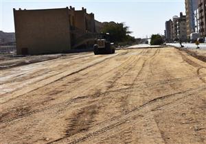 بالصور.. رصف 39 كيلو في أسوان بتكلفة 68 مليون جنيه