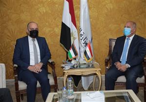 سعر التذكرة 130 دولارًا.. خط برى لنقل الركاب بين مصر والأردن والعراق