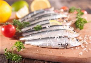 لماذا يوصي خبراء التغذية بتناول السردين دونًا عن باقي الأسماك الدهنية؟