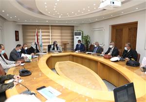 وزيرة البيئة ترأس اجتماع اللجنة القومية لمكافحة التلوث البحري بالزيت