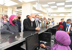 محافظ قنا يفتتح المركز التكنولوجي المطور للخدمات التموينية بالأشراف