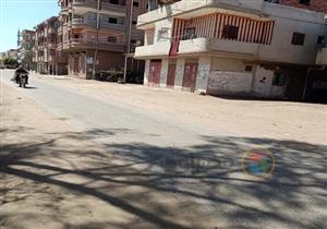 غرس السكين في صدر أمه وشقيقته تعترف عليه: قال لها نضفي أوضتي وقتلها بـ6 طعنات- صور