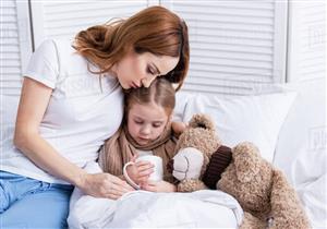 5 معتقدات خاطئة تضر بصحة طفلِك.. إليكِ تصحيحها