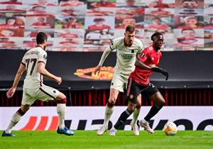 كافاني يقود يونايتد لملامسة نهائي الدوري الأوروبي بسداسية في روما