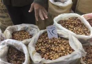 انخفاض أسعار البلح.. "مصراوي" داخل سوق الياميش في الدقهلية (فيديو)