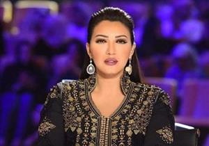 رامز جلال يسخر من إطلالة أسماء لمنور في "رامز عقله طار"