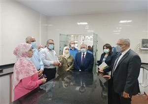 وزير التعليم العالي يتلقى تقريرًا حول التعاون المشترك بين هيئة تمويل العلوم ومركز البحوث الزراعية