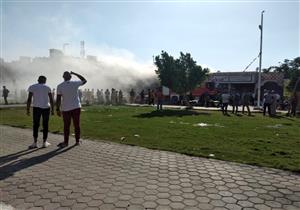  منزل مهجور وراء تصاعد الأدخنة بجوار دائري الكونيسة