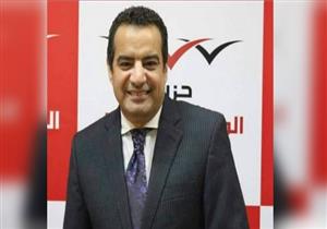برلماني يتساءل: ما أسباب تجاهل وزيرة الصحة تطعيم العاملين بالسياحة في الأقصر وأسوان؟