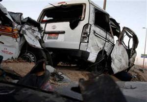 إصابة 8 أشخاص إثر اصطدام ميكروباص بمقهى في بولاق