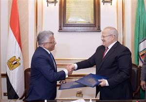 "الرقابة الصحية" توقع بروتوكول مع جامعة القاهرة لدعم المنظومة الطبية