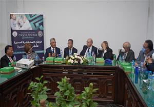 "الرقابة الصحية" تشارك في احتفالية تدشين الدلائل الاسترشادية المصرية