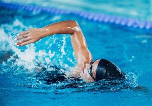فوائد السباحة.. كيف تؤثر على صحة الدماغ؟