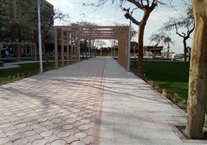 بالفيديو.. إقبال المواطنين على كورنيش المنيا بسبب موجة الحر