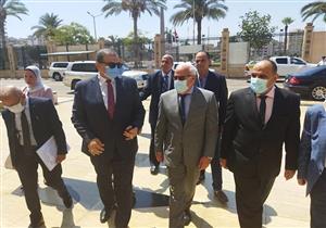 بالصور.. وزير القوى العاملة يصل بورسعيد لتوزيع عقود عمل على ذوي الهمم