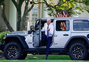 بايدن يختبر قيادة جيب رانجلر هايبرد.. ورئيس "تيسلا" يبدي استغرابه (فيديو وصور)