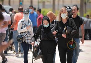 بالصور والفيديو| نجوم الفن يتوافدون على جنازة دلال عبدالعزيز