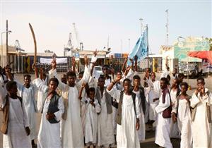 بعد غلق ميناء بورتسودان.. وزير النفط السوداني يتحدث عن "وضع خطير جدًا" 