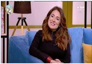 زوجة شريف منير: "لا للصعبانيات ونعم للعلاقات الطيبة" (فيديو)
