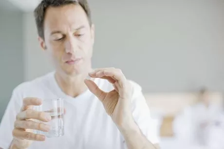 ما هي أضرار المسكنات على المعدة؟