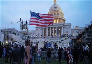 صحيفة: ثلث الأمريكيين يؤيدون العنف ضد الحكومة مع تصاعد الانقسام السياسي 