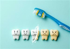تبييض الأسنان الصفراء في دقيقتين.. إليك الطريقة