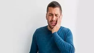 دراسة تحذر: عادات يومية تدمر سمع المراهقين