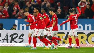 ماينز يخطف المركز الثالث بالدوري الألماني بخماسية في كولون