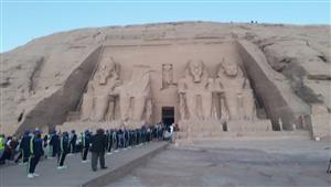 نخشى تكرار ما حدث قبل عامين.. الأهالي: شلل تام في مدينة أبو سمبل السياحية