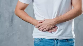  التهاب البنكرياس.. إليك الأعراض والأسباب 