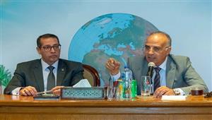 ‫وزير الري: رقابة مستمرة لتقييم الأداء.. والكفاءة المعيار الأساسى للترقيات