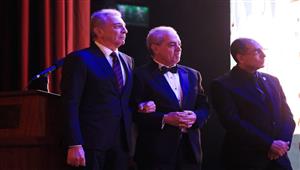 محمود حميدة: تكريمي بمهرجان الإسكندرية السينمائي لحظة تاريخية بالنسبة لي