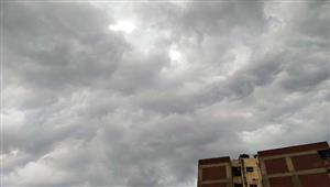 تنويه عاجل من الأرصاد بشأن تكاثر السحب الرعدية على هذه المناطق